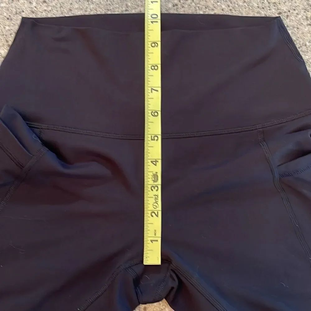 YOGALICIOUS Side Pocket Legging  - Picture 3 of 10